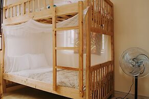 White House of Tanzania - Hostel