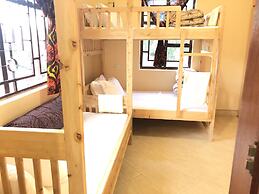 White House of Tanzania - Hostel