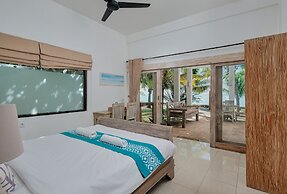 MYAMO Beach Lodge - Hostel