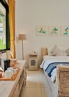 MYAMO Beach Lodge - Hostel