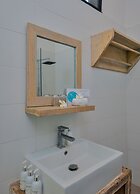 MYAMO Beach Lodge - Hostel