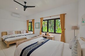 MYAMO Beach Lodge - Hostel