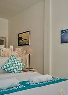 MYAMO Beach Lodge - Hostel