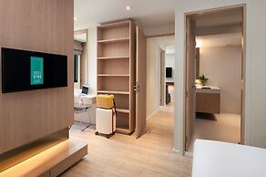 Cross Vibe Sukhumvit Hotel