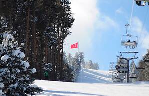 Sarikamis Snowflake Dağ Oteli