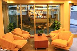 Qamar Prestige Suites