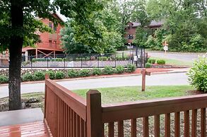 Bear Creek Cabin by RedAwning