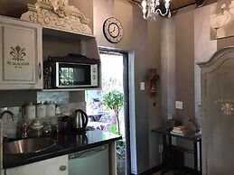 Waterhouse Guest Lodges 202 Lawley Street