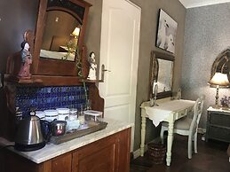 Waterhouse Guest Lodges 202 Lawley Street