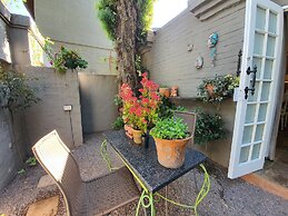 Waterhouse Guest Lodges 202 Lawley Street