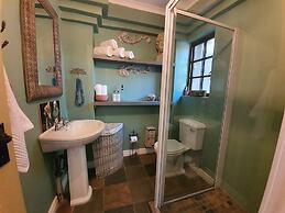 Waterhouse Guest Lodges 202 Lawley Street