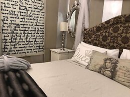 Waterhouse Guest Lodges 202 Lawley Street