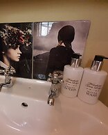 Waterhouse Guest Lodges 202 Lawley Street