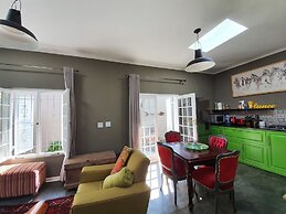 Waterhouse Guest Lodges 202 Lawley Street