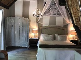 Waterhouse Guest Lodges 202 Lawley Street