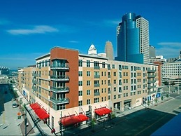 Bridgestreet at Current at the Banks