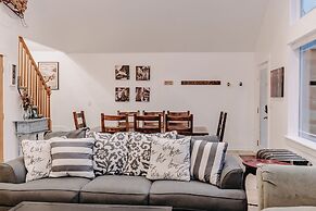 01sl - Hot Tub - Pet Friendly - Bbq - Sleeps 8 3 Bedroom Home by RedAw