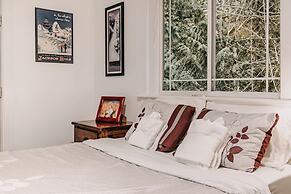 01sl - Hot Tub - Pet Friendly - Bbq - Sleeps 8 3 Bedroom Home by RedAw