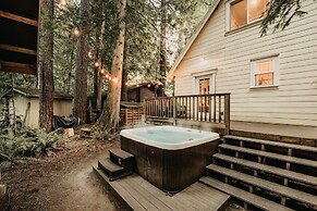 01sl - Hot Tub - Pet Friendly - Bbq - Sleeps 8 3 Bedroom Home by RedAw