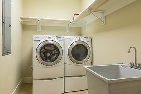 Turquoise Place Unit 1806D