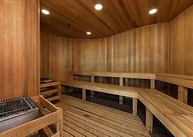 Turquoise Place Unit 1806D