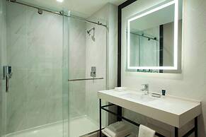 Four Points By Sheraton Manhattan Midtown West