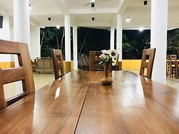 Alikele Hotel Sigiriya