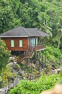 Noah Maratua Resort