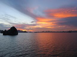 Ngoc Anh Legend Hotel