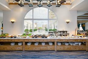 Risemount Premier Resort Da Nang