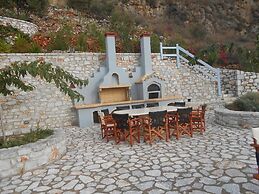 En Plo Luxury Suites