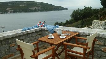 En Plo Luxury Suites