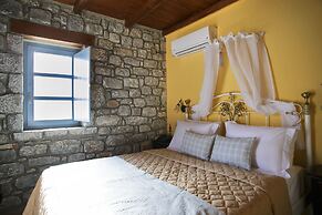 En Plo Luxury Suites