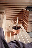 La Paula Apartments & Suites