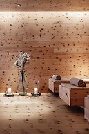 La Paula Apartments & Suites