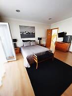 Milfontes Guest House