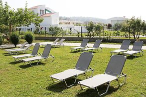 Skion Palace Beach Hotel - Bungalows Boutique