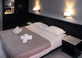 Skion Palace Beach Hotel - Bungalows Boutique