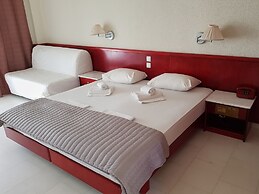 Skion Palace Beach Hotel - Bungalows Boutique
