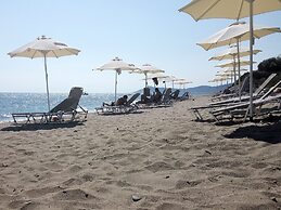 Skion Palace Beach Hotel - Bungalows Boutique