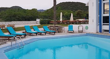 Skion Palace Beach Hotel - Bungalows Boutique