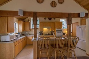 Atkin 4 Bedroom Holiday Home By Tahoe Truckee