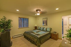 Gamara 3 Bedroom Holiday Home By Tahoe Truckee