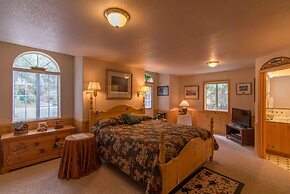 Hansing s Lair 4 Bedroom Holiday Home By Tahoe Truckee