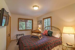 Hansing s Lair 4 Bedroom Holiday Home By Tahoe Truckee