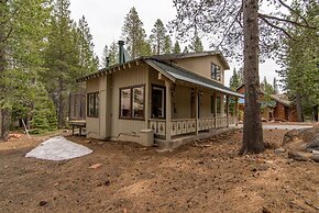 Kelly 3 Bedroom Holiday Home By Tahoe Truckee