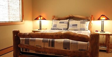 Pacula 4 Bedroom Holiday Home By Tahoe Truckee