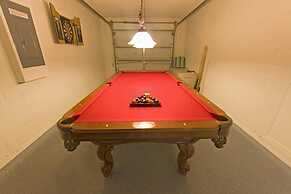 GORGEOUS HOME WITH GOLF COURSE VIEW