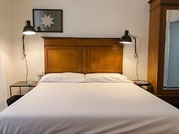 Palazzo Melfi Suite - Hotel