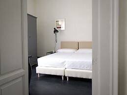 Palazzo Melfi Suite - Hotel